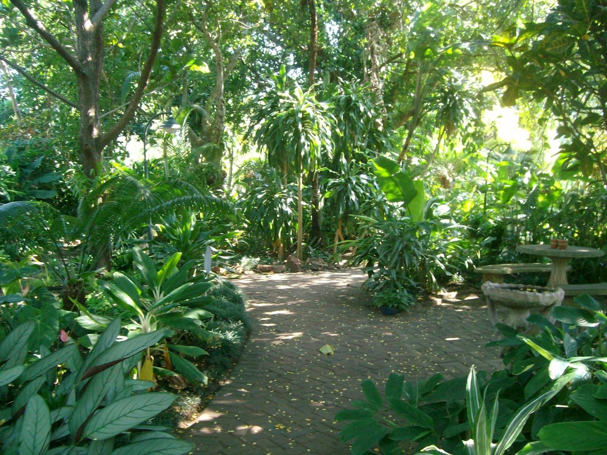 Wendy'S Country Lodge Mtubatuba Экстерьер фото