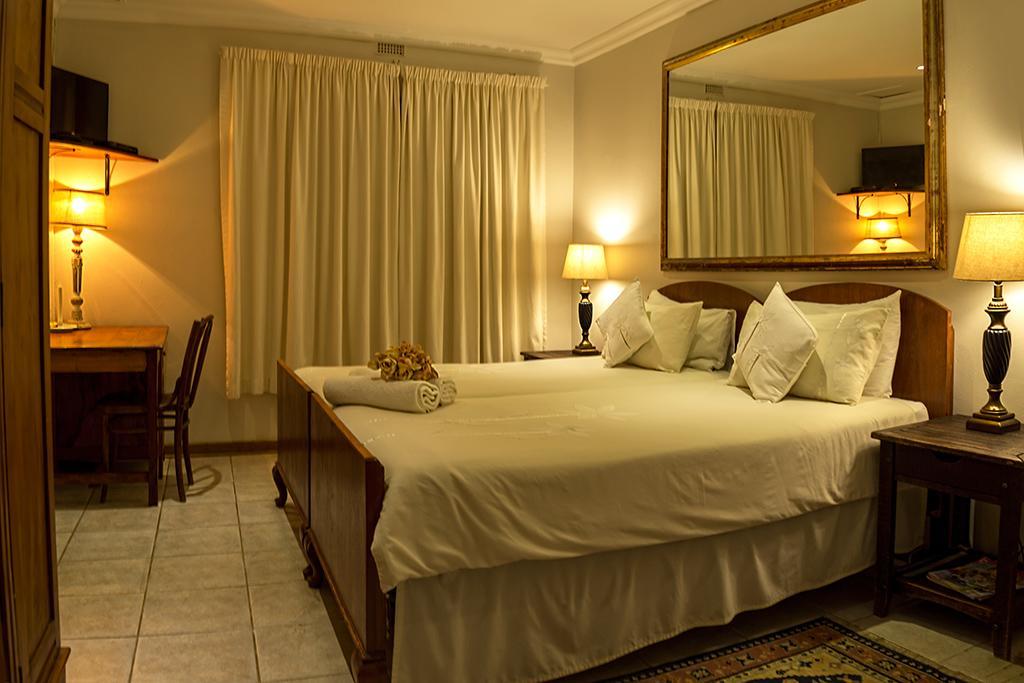 Wendy'S Country Lodge Mtubatuba Экстерьер фото