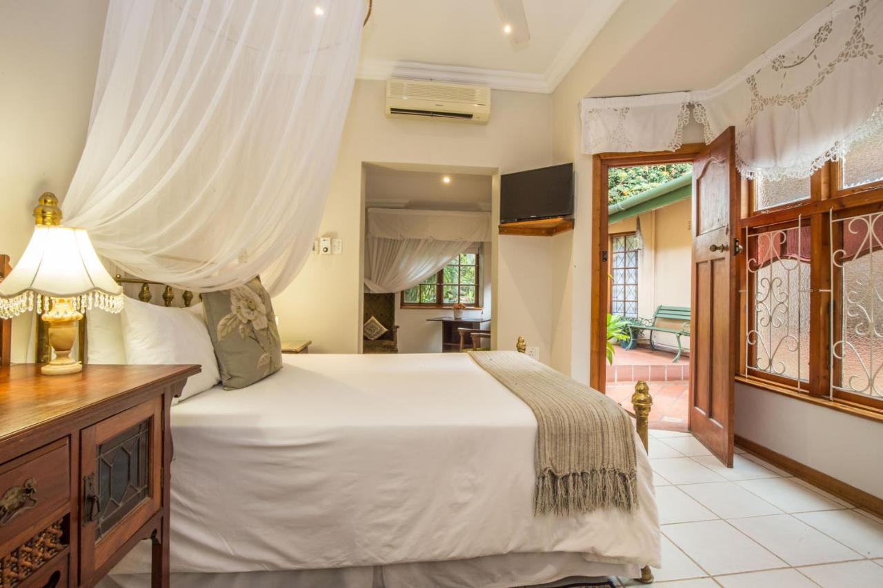 Wendy'S Country Lodge Mtubatuba Экстерьер фото