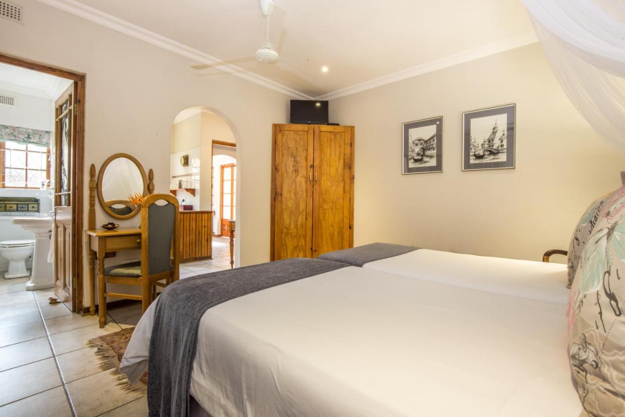 Wendy'S Country Lodge Mtubatuba Экстерьер фото