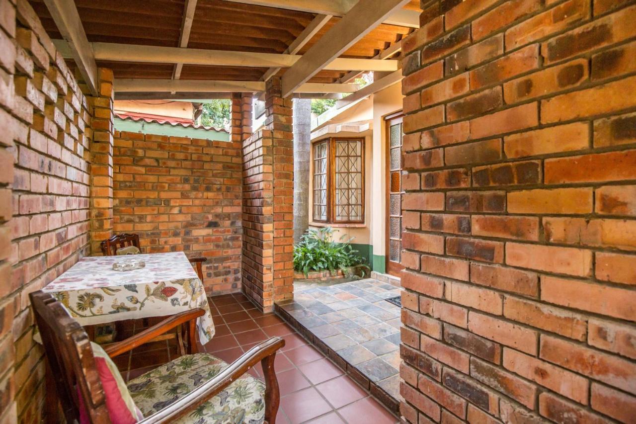 Wendy'S Country Lodge Mtubatuba Экстерьер фото